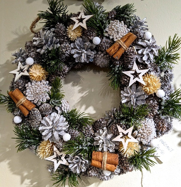 Cinnamon & Stardust Festive Christmas Wreath 36cm