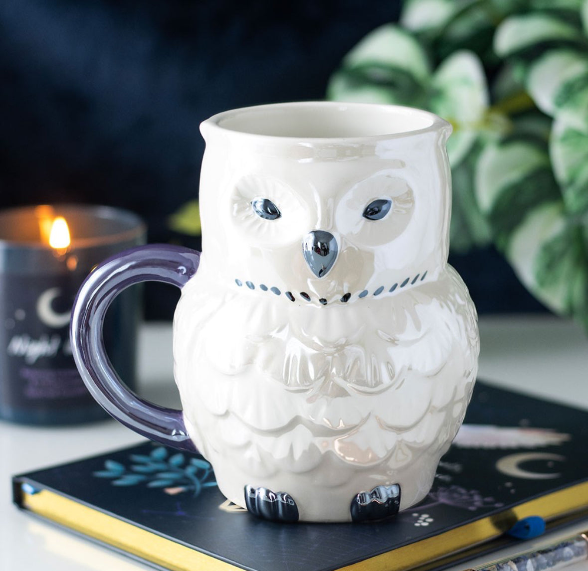 OWL SHAPED IRIDESCENT MUG