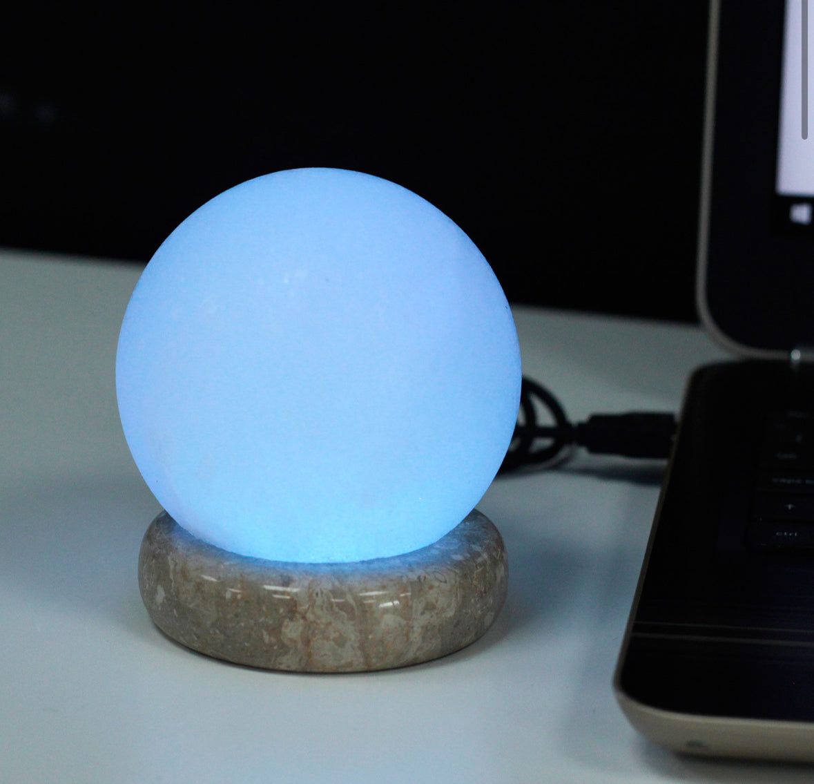 Quality USB Ball WHITE Salt Lamp - 9 cm (multi)