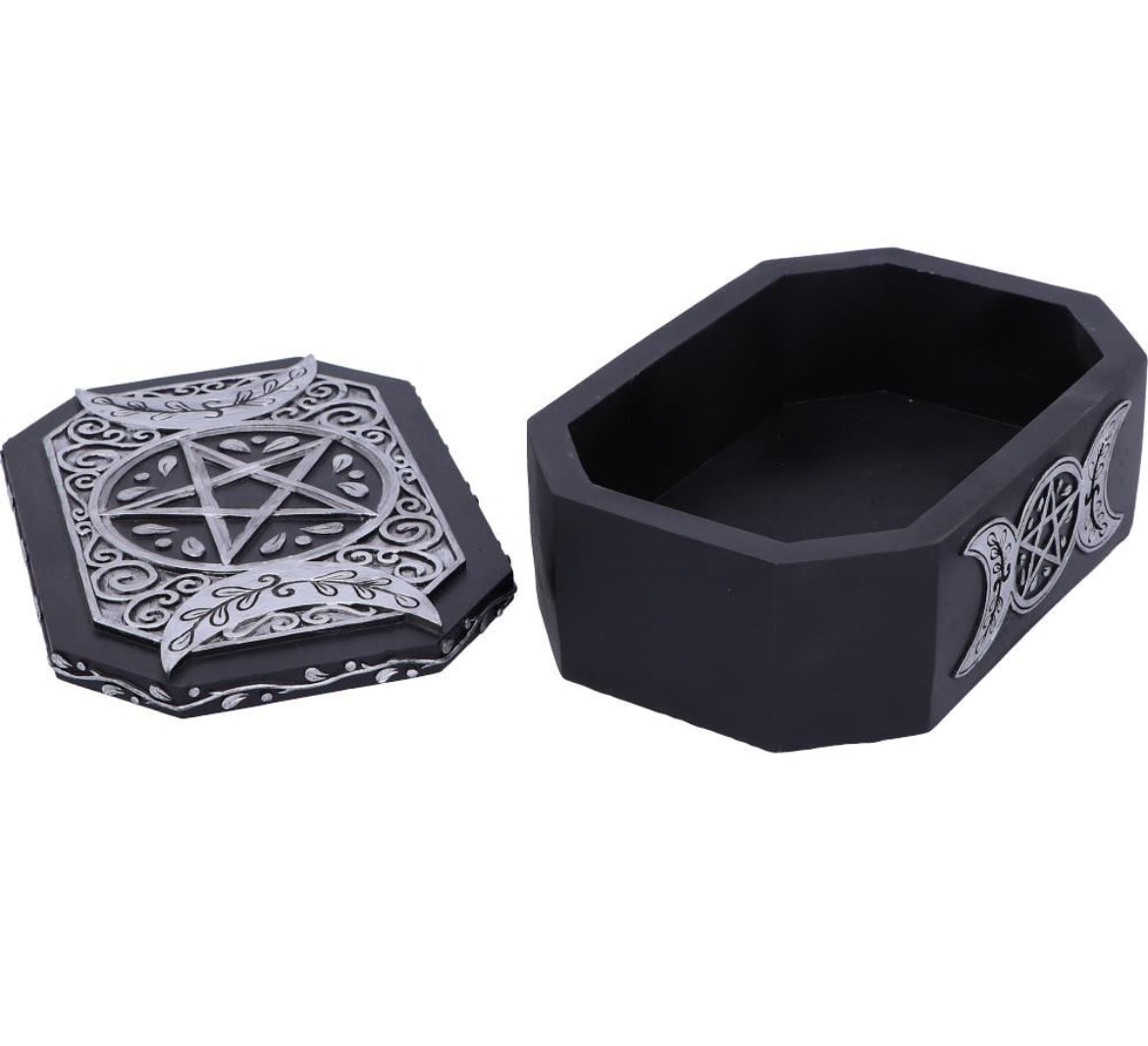 Hecate's Protection Box 17.8cm