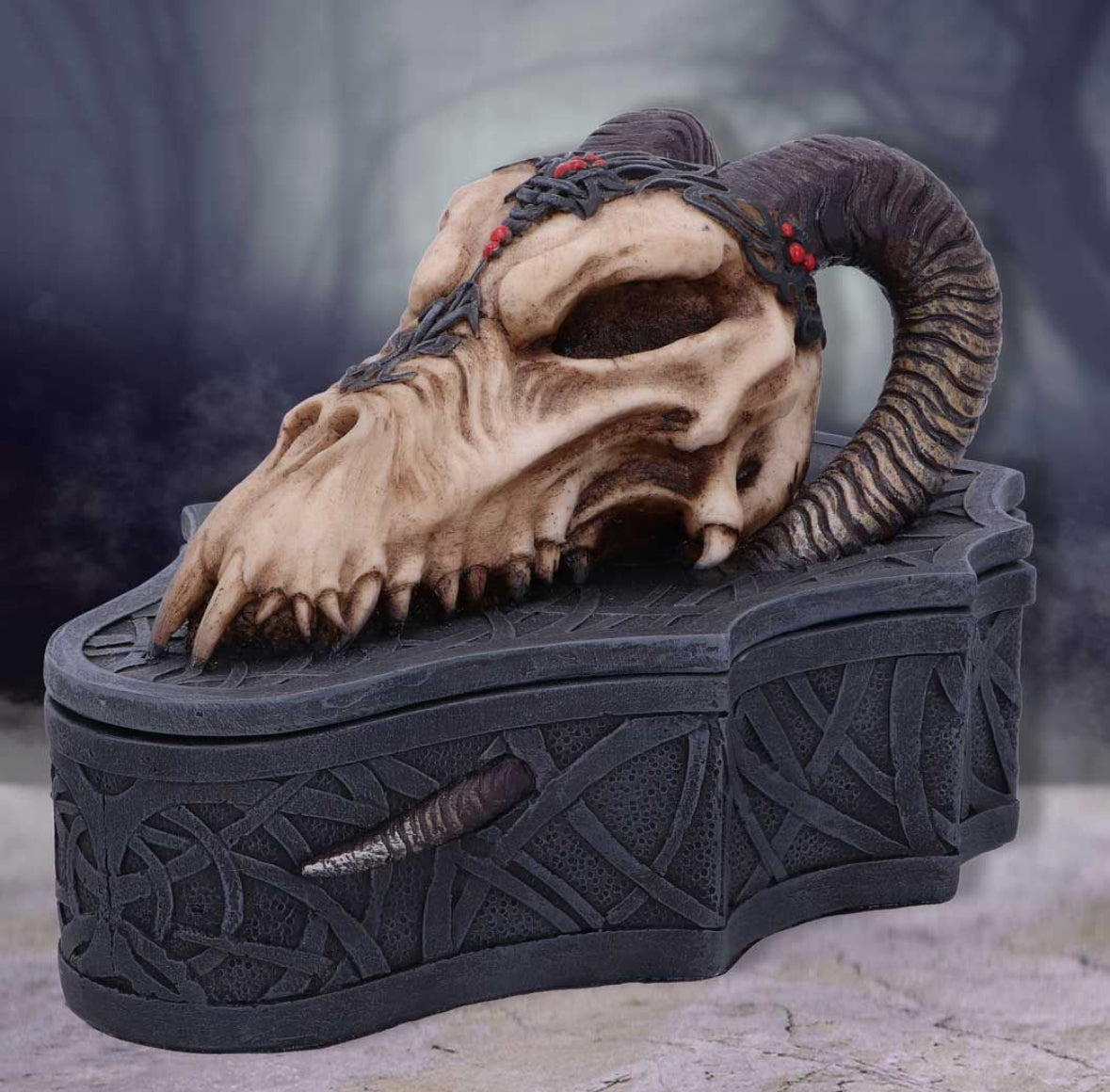 Dragon Skull Box (Monte Moore) 17.7cm